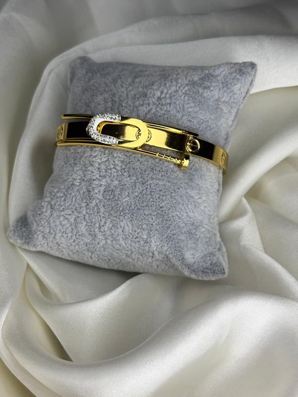 Fancy Golden Cartier Hand Cuff – Luxury Edition