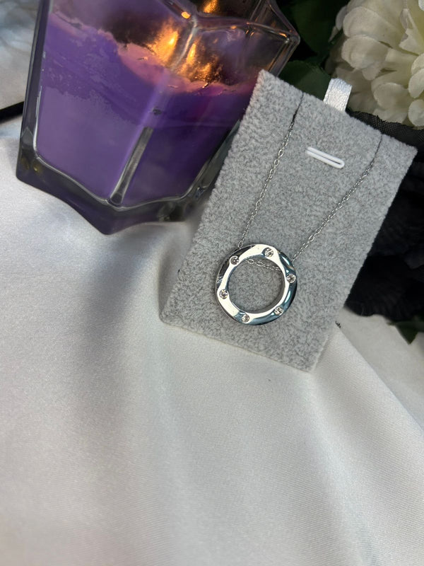Cartier Inspired Circle Pendant – Silver Edition